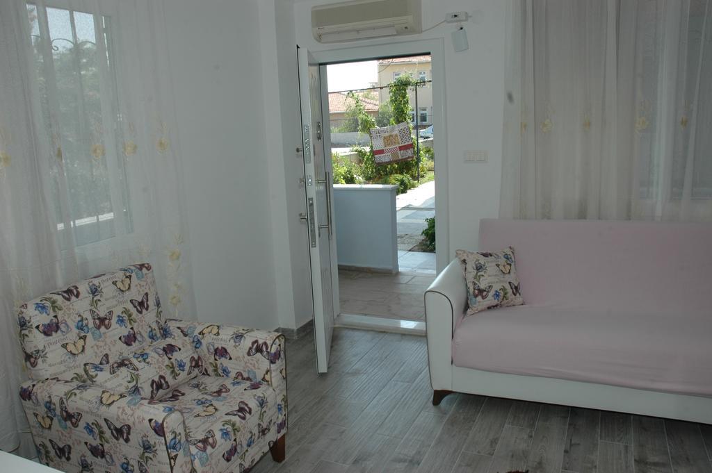 Studio Baturcan Apartment Ayvalik Bagian luar foto