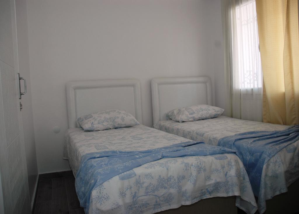 Studio Baturcan Apartment Ayvalik Bagian luar foto